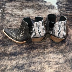 Ariat x Pendleton booties